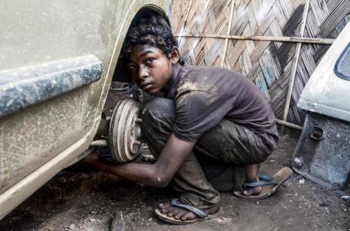 童工与用人单位是什么关系