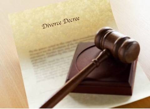 2022去法院起诉离婚要多少钱