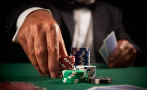 2022聚众赌博罪数额巨大会怎么判刑