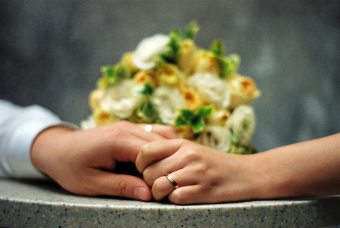 结婚前可以先签订婚前协议书吗，一般婚前协议要怎么写