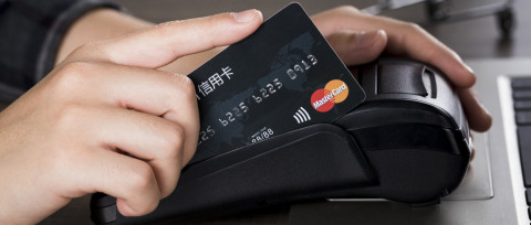 信用卡怎么办理分期，分期最低还款额度是多少